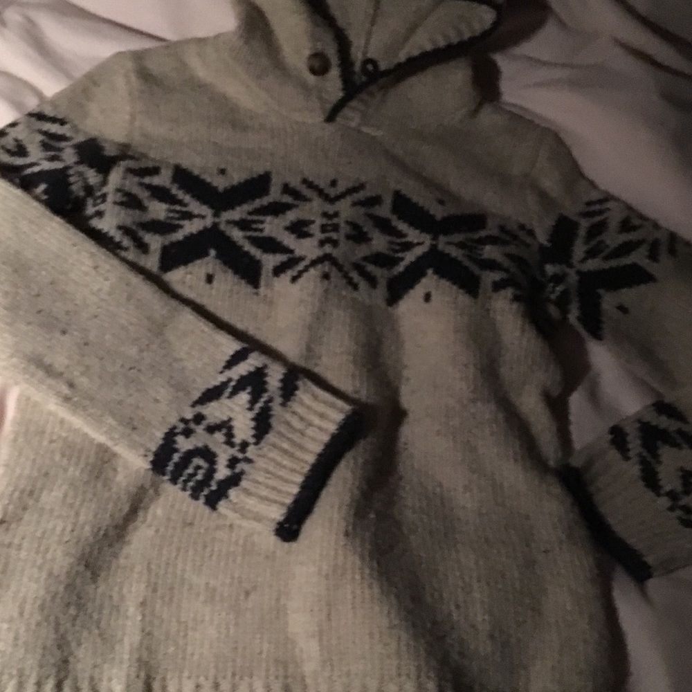 Benneton woolen boy’s sweater, XL ( 10-11 years)